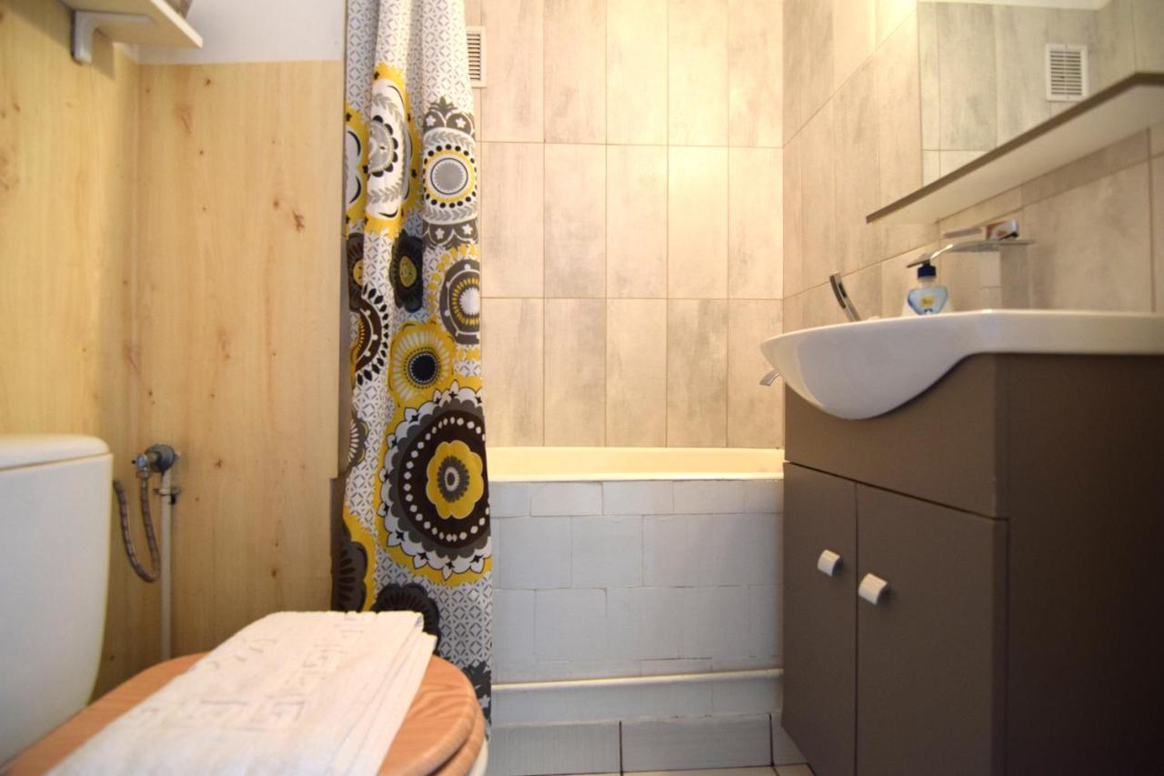 Cozy Apartment Balcescu Bucarest Extérieur photo